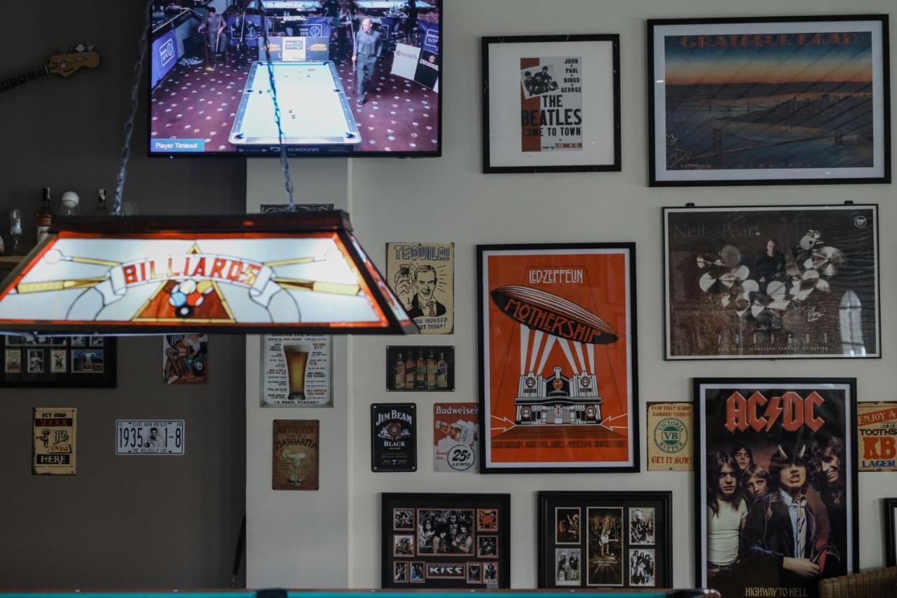 Mabalacat Kingsley'S Hotel And Gastro Pub מראה חיצוני תמונה