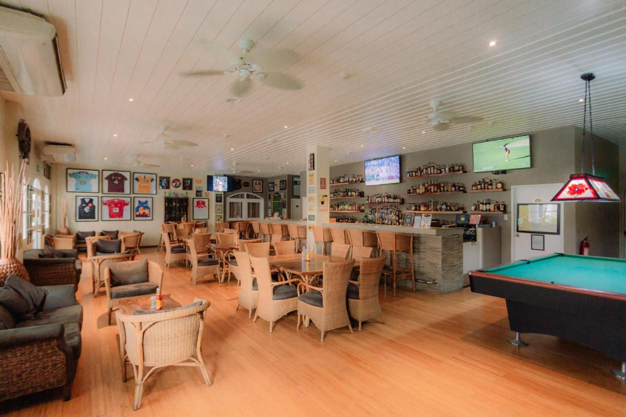 Mabalacat Kingsley'S Hotel And Gastro Pub מראה חיצוני תמונה
